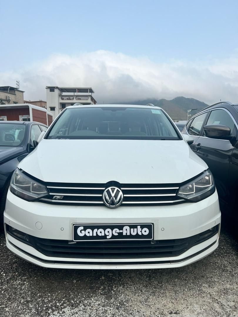 Volkswagen Touran 2 2016