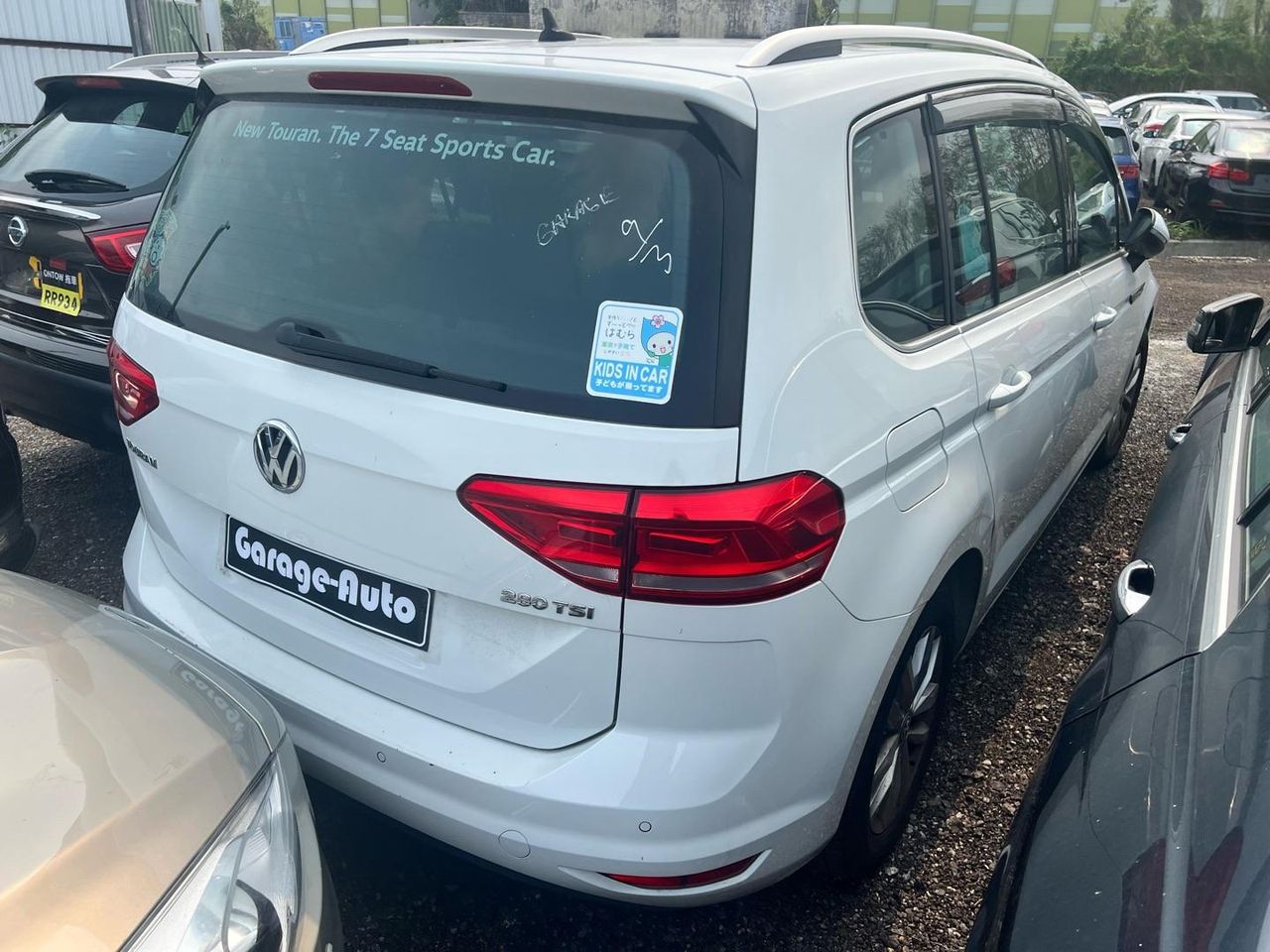 Volkswagen Touran 2 2016