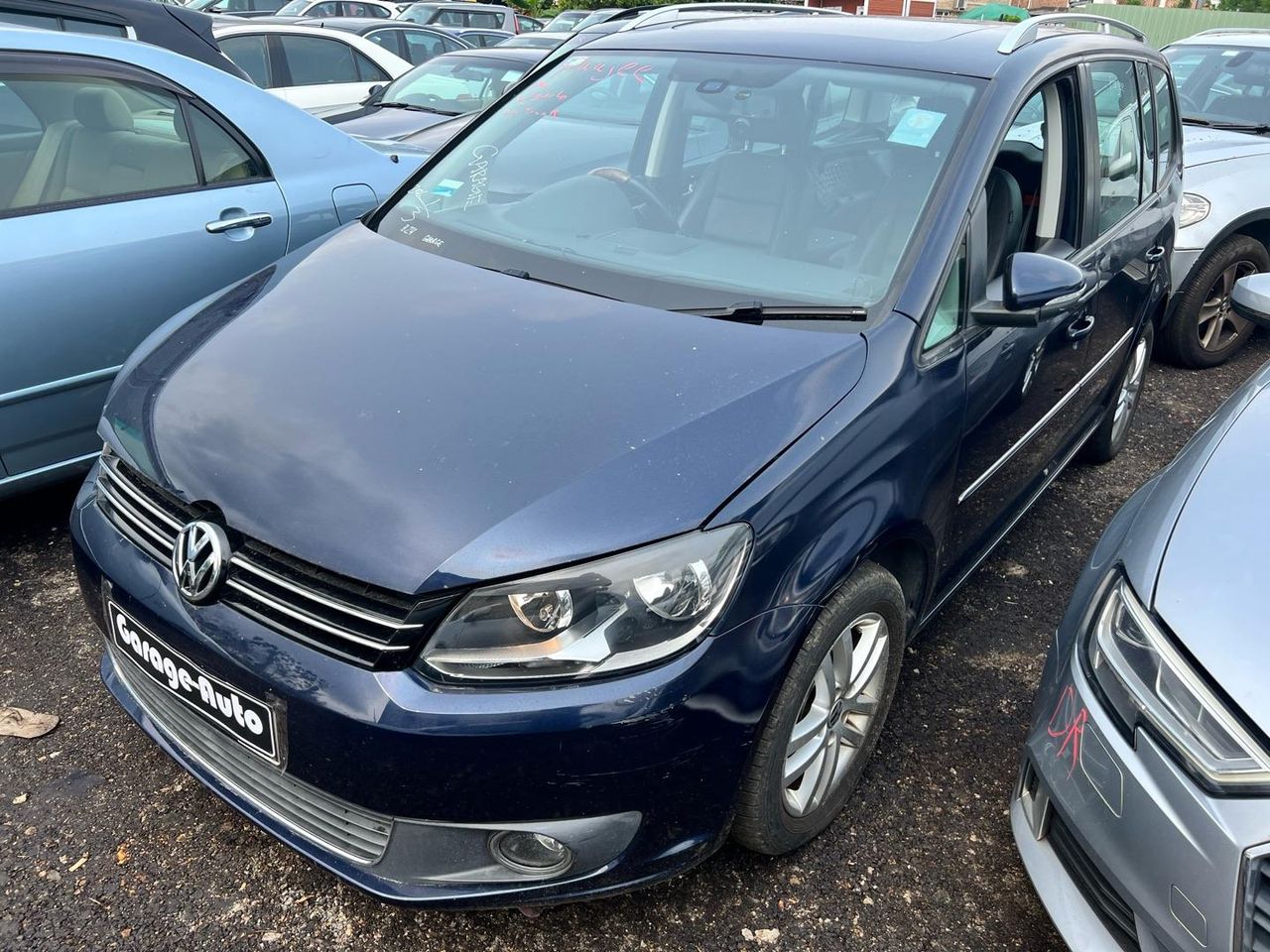 Volkswagen Touran 2-й рест. 2013
