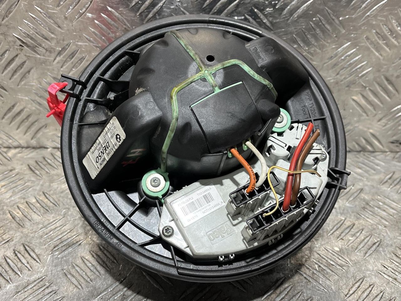 моторчик печки BMW X1 E84 2011, 3.0 л., N52 B30 A, бензин, АКПП, внедорожник 5 дв., полный привод, 6933664-13, 985467W, T1015486A