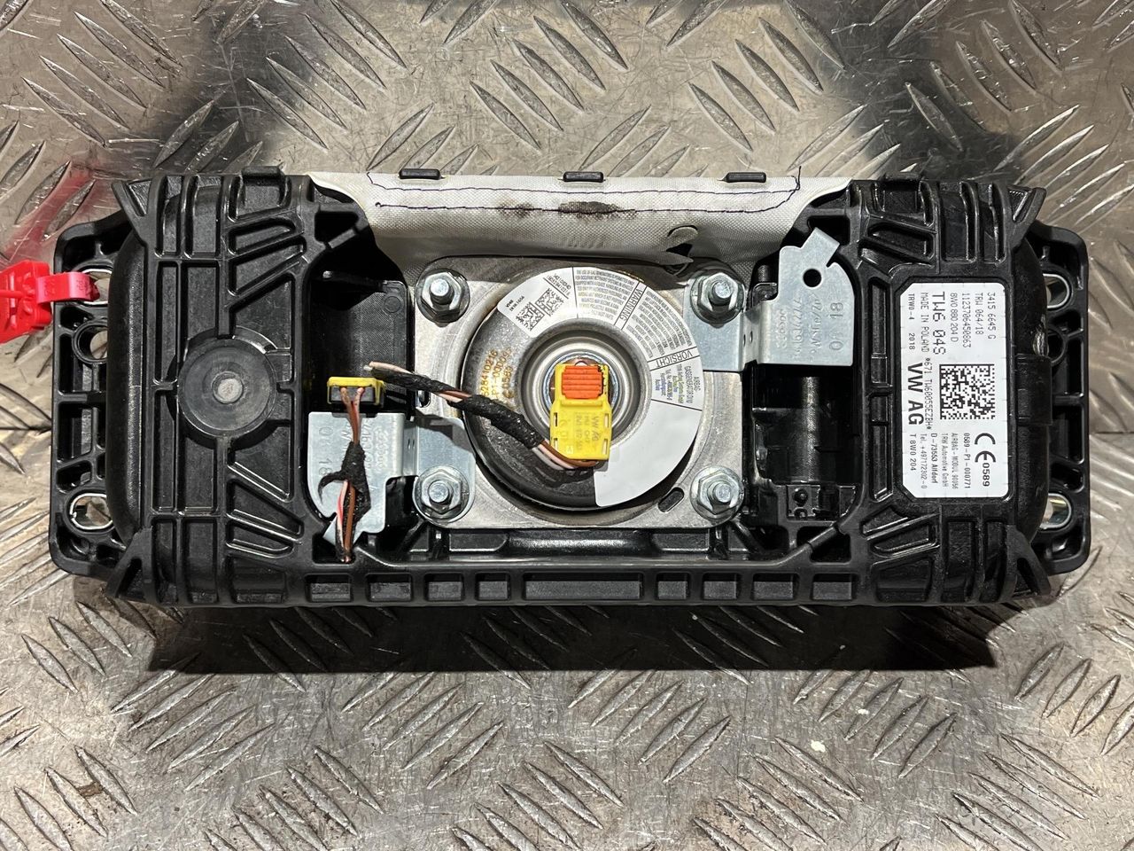 подушка безопасности пассажира Audi A4 B9 2018, 2.0 л., CVKB, бензин, АКПП, универсал, передний привод, 8W0880204D, 34156645G