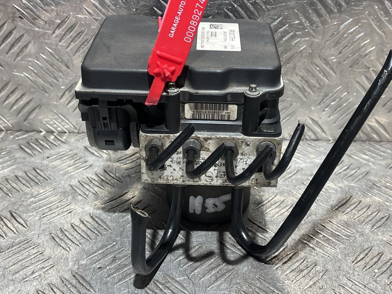 блок ABS Audi Q5 8R 2012, 2.0 л., CDNC, бензин, АКПП, внедорожник 5 дв., 8R0907379H, 8R0614517R, 0265236336