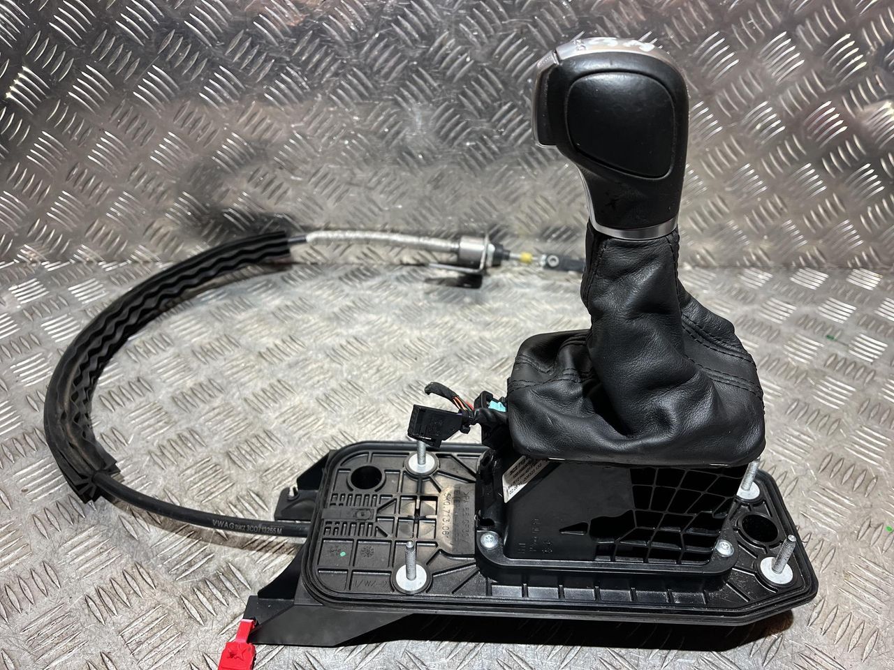 кулиса Volkswagen Passat B7 2011, 2.0 л., CCZB, бензин, АКПП, универсал, 3C2713025S, 3C0713265M