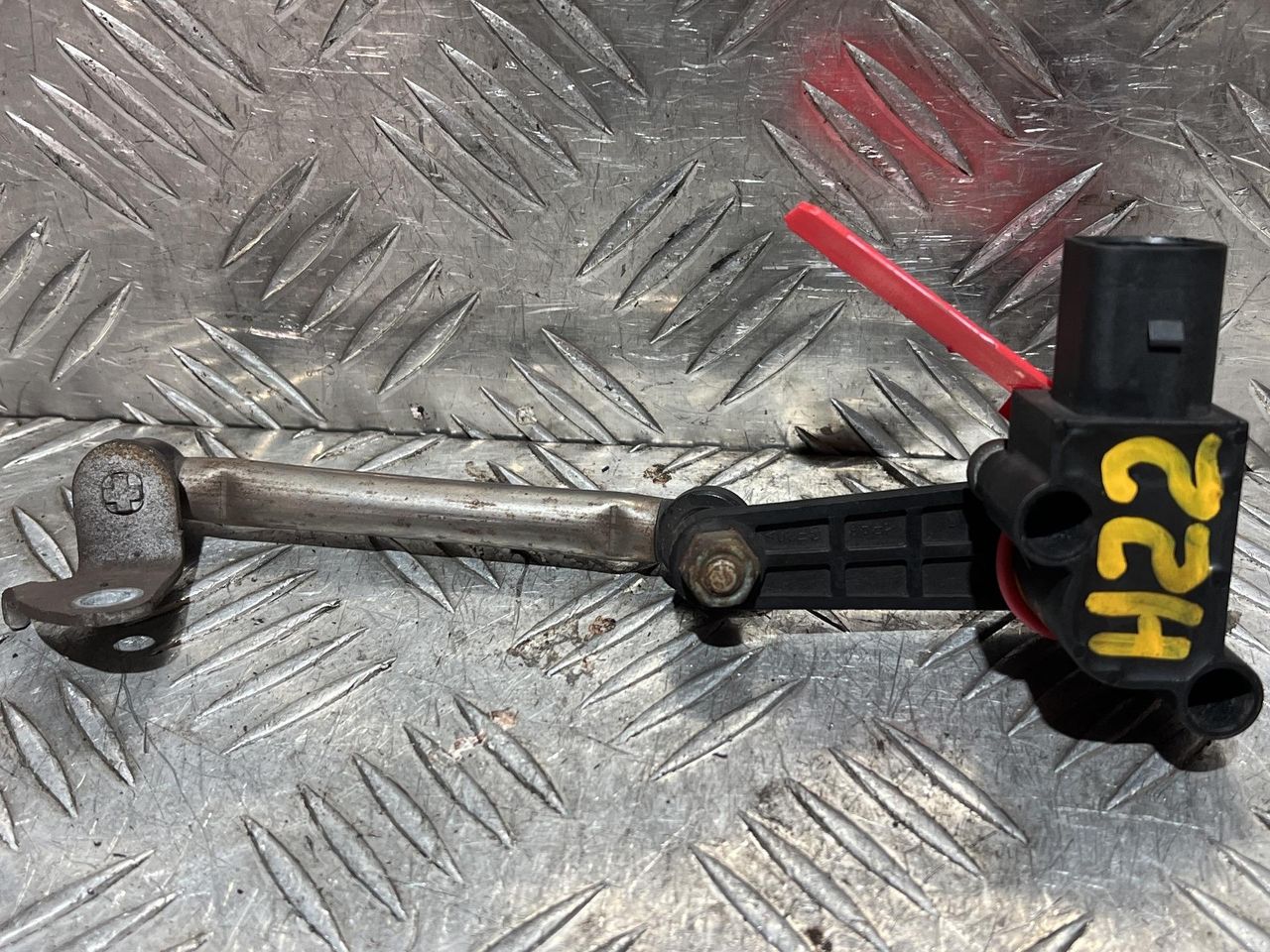 датчик дорожного просвета Audi A6 4G/C7 2012, 2.0 л., CDNB, бензин, АКПП, седан, 1T0907503A