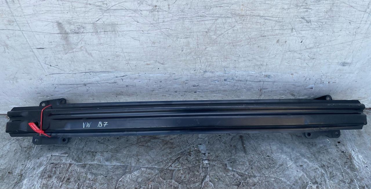 усилитель бампера заднего Volkswagen Passat B7 2014, 1.4 л., CAXA, бензин, АКПП, седан, 3C0807311