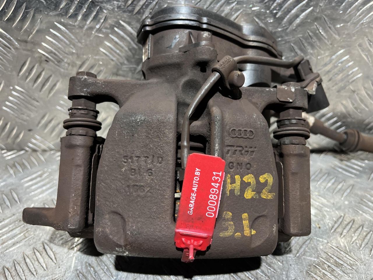 суппорт задний левый Audi A6 4G/C7 2012, 2.0 л., CDNB, бензин, АКПП, седан, 4G0615403A, 32337647C, 5177D