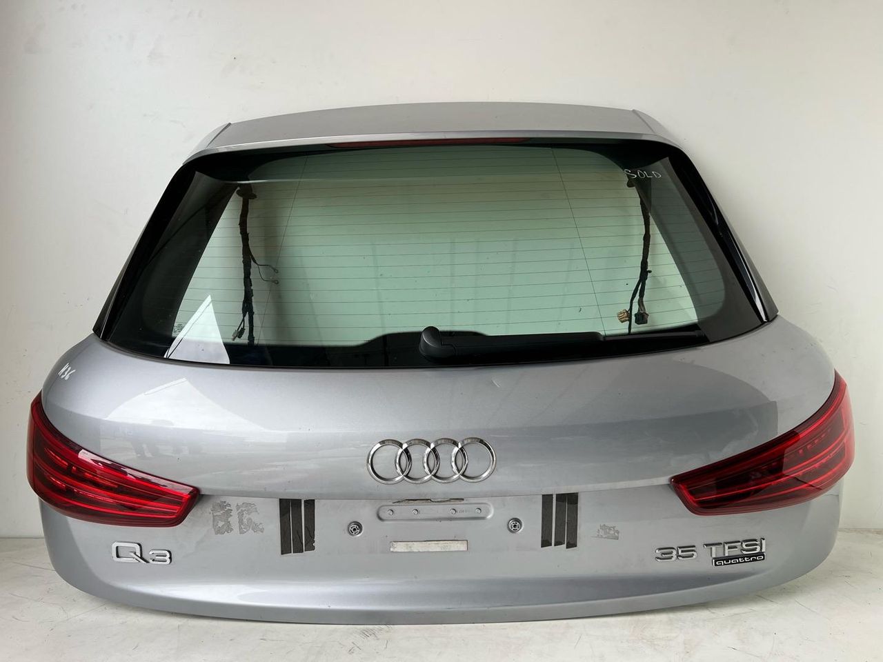 крышка багажника (дверь 3-5) Audi Q3 8U [рестайлинг] 2015, 2.0 л., CULB, бензин, АКПП, внедорожник 5 дв., 8U0827025B