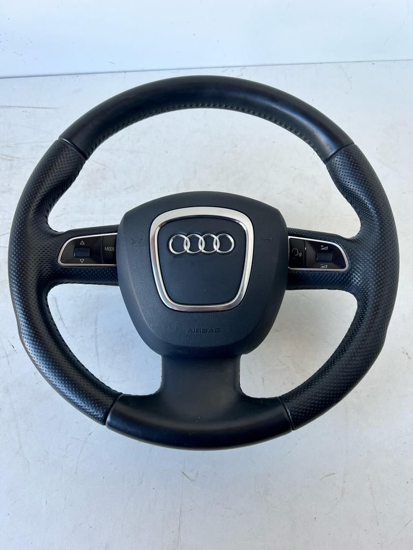 руль Audi Q5 8R 2012, 2.0 л., CDNC, бензин, АКПП, внедорожник 5 дв., 8R0419091G, 8R0880201AC - фото №1