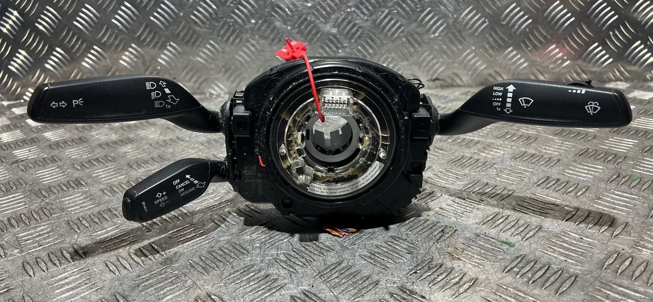 переключатель подрулевой (стрекоза) Audi A6 4G/C7 2012, 2.0 л., CDNB, бензин, АКПП, седан, 4G0953568A, 4G0953502A - фото №1