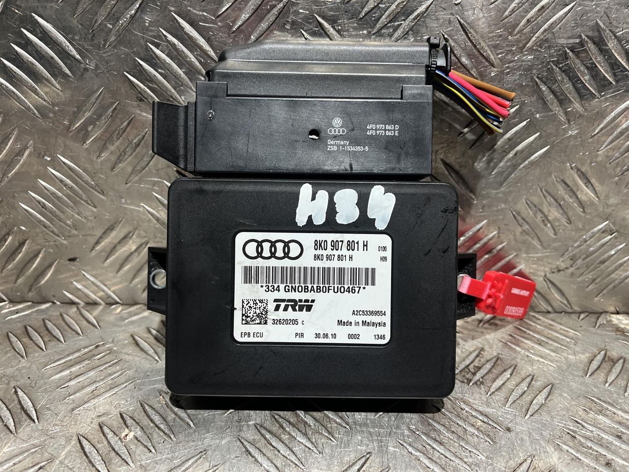 блок управления ручником Audi Q5 8R 2010, 2.0 л., CDNC, бензин, АКПП, внедорожник 5 дв., 8K0907801H, A2C53369554