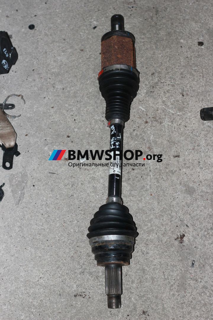 полуось передняя левая (приводной вал, ШРУС) BMW X5 F15 2016, 3.0 л., N57 D30 A, дизель, АКПП, внедорожник 5 дв., 31607622913