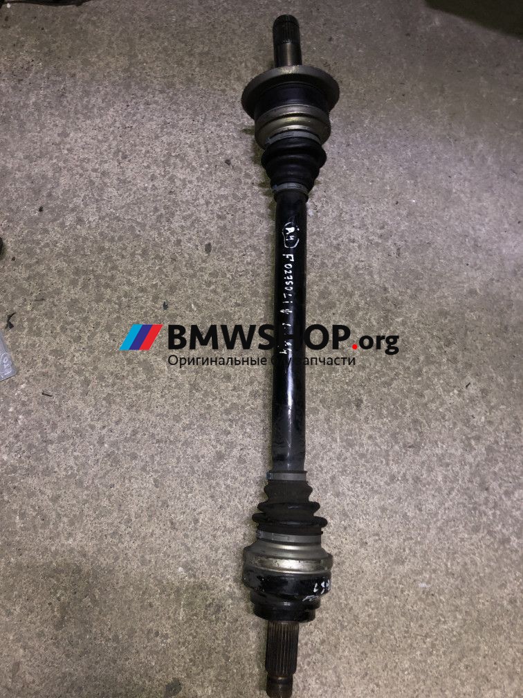 полуось задняя (приводной вал, ШРУС) BMW 7 серия F01/F02 2011, 4.4 л., N63 B44 A, бензин, АКПП, седан, 33207566087