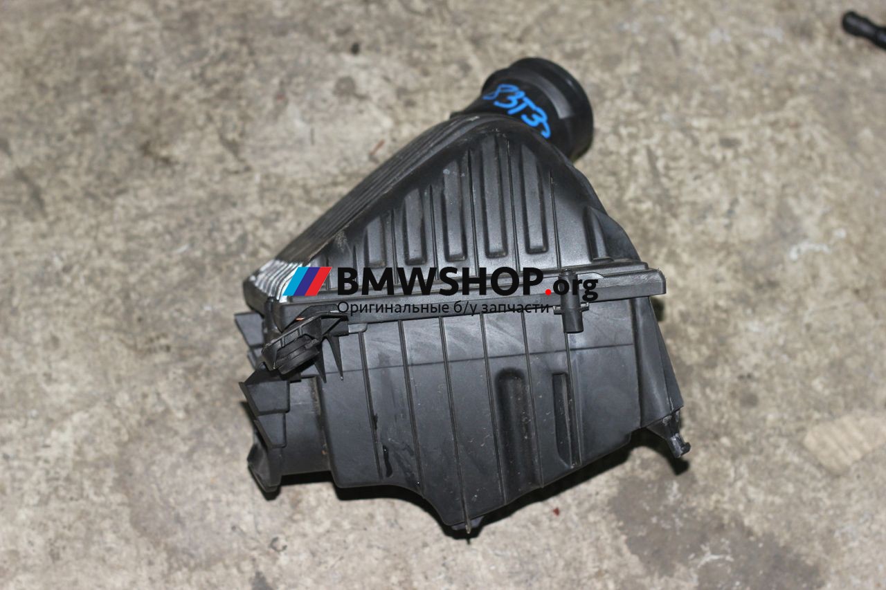 корпус воздушного фильтра BMW 2 серия Active Tourer F45 2014, 2.0 л., дизель, АКПП, flamenco-rot brillanteffek с06, универсал, правый руль, 8513916