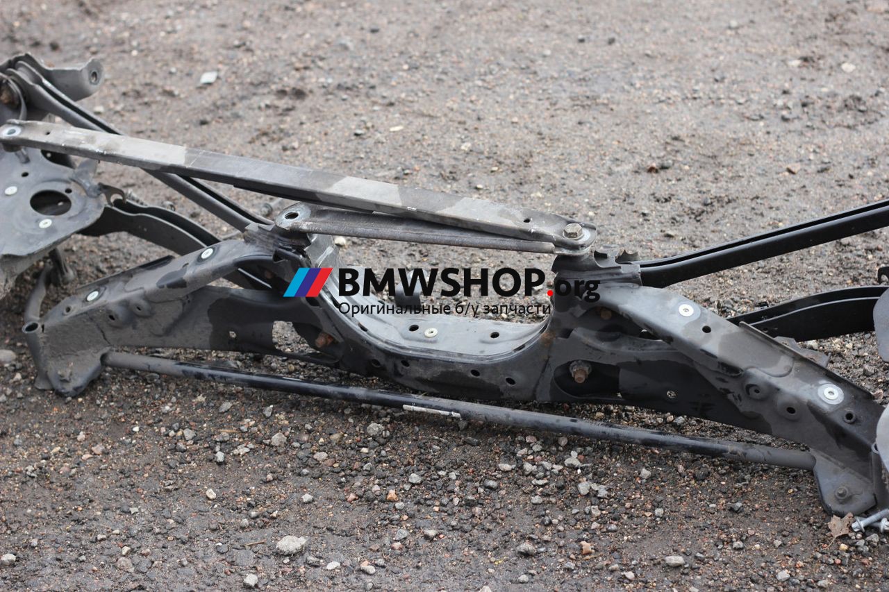 балка подвески задняя BMW 2 серия Active Tourer F45 2014, 2.0 л., дизель, АКПП, flamenco-rot brillanteffek с06, универсал, правый руль, 33306851560