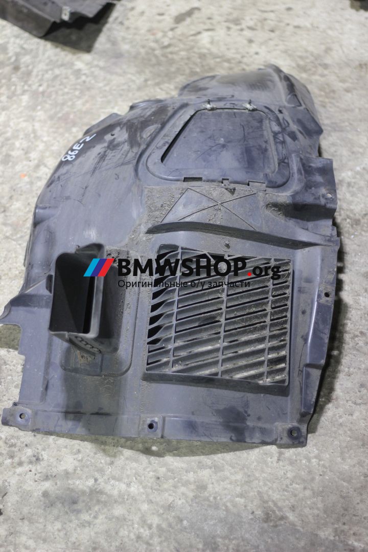 защита арок передняя левая (подкрылок) BMW 5 серия F07/F10/F11 2011, 2.0 л., дизель, МКПП, черный 475, седан, правый руль, 51717186727