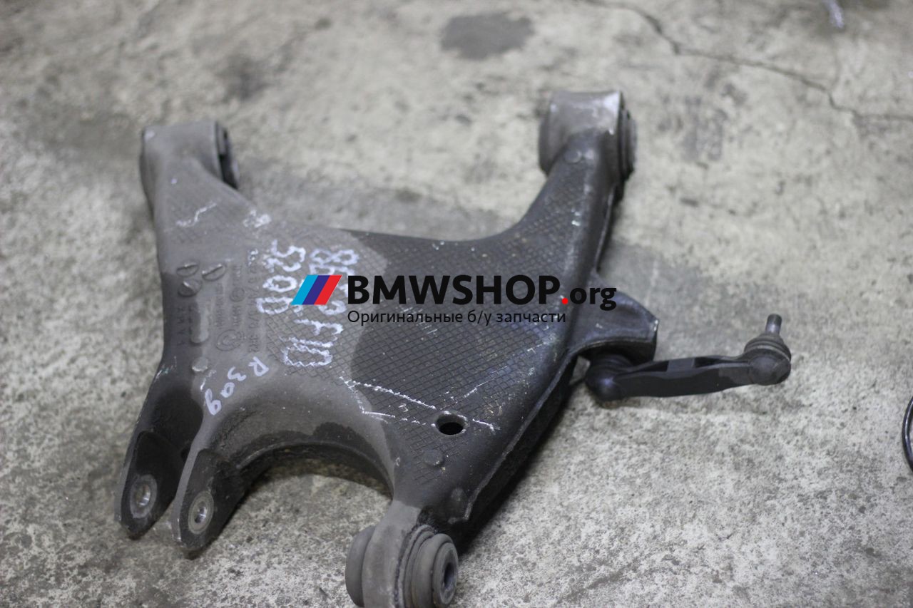 рычаг задний правый BMW 5 серия F07/F10/F11 2011, 2.0 л., дизель, МКПП, черный 475, седан, правый руль, 33326865898