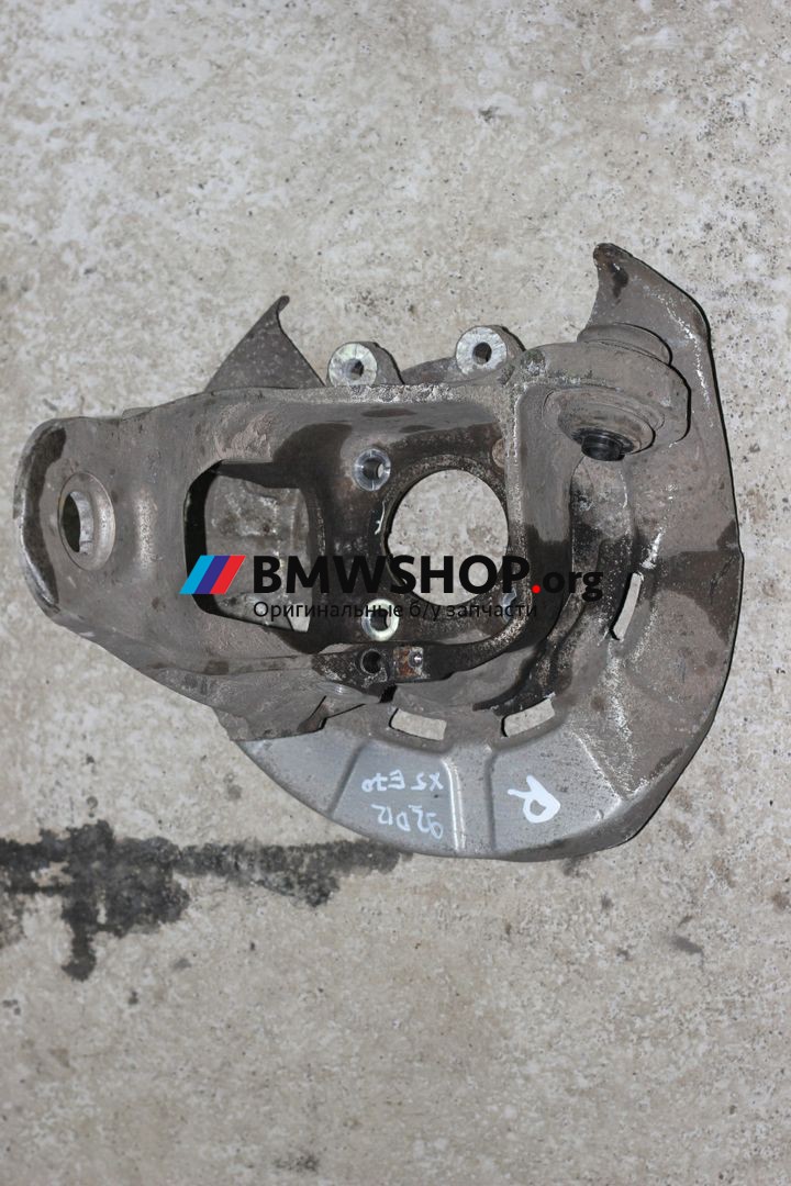 кулак задний правый BMW X5 E70 2008, 3.0 л., дизель, АКПП, бронзовый, внедорожник 5 дв., правый руль, 6770984