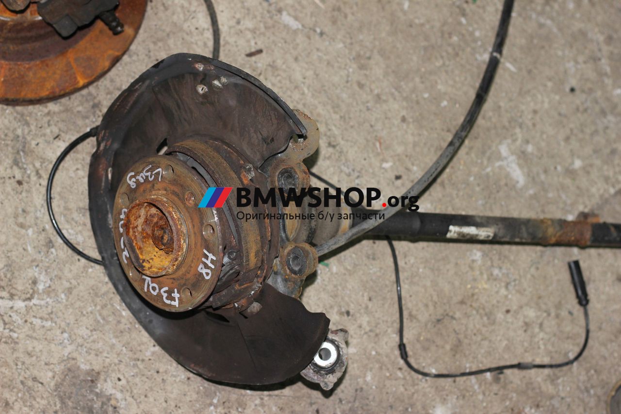 полуось задняя (приводной вал, ШРУС) BMW 3 серия F30/F31/F34 2013, 2.0 л., дизель, МКПП, белый альпин вайс 300, седан, правый руль, 33208680347