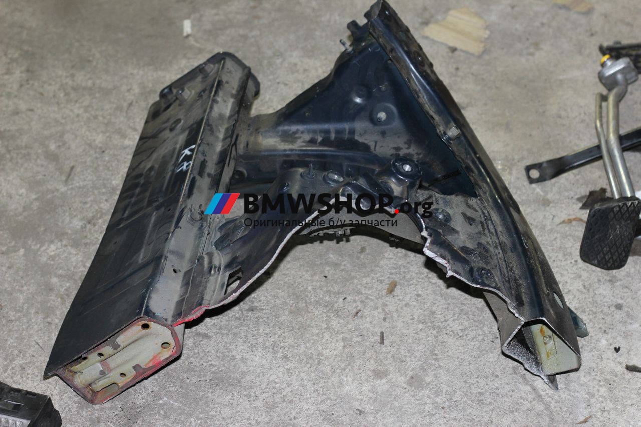 лонжерон правый BMW 7 серия F01/F02 2011, 4.4 л., бензин, АКПП, черный, седан