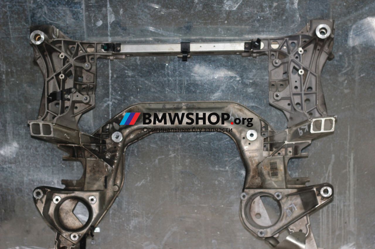 балка подвески передняя (подрамник) BMW 5 серия F07/F10/F11 2012, 3.0 л., бензин, АКПП, черный, седан, 31116799321