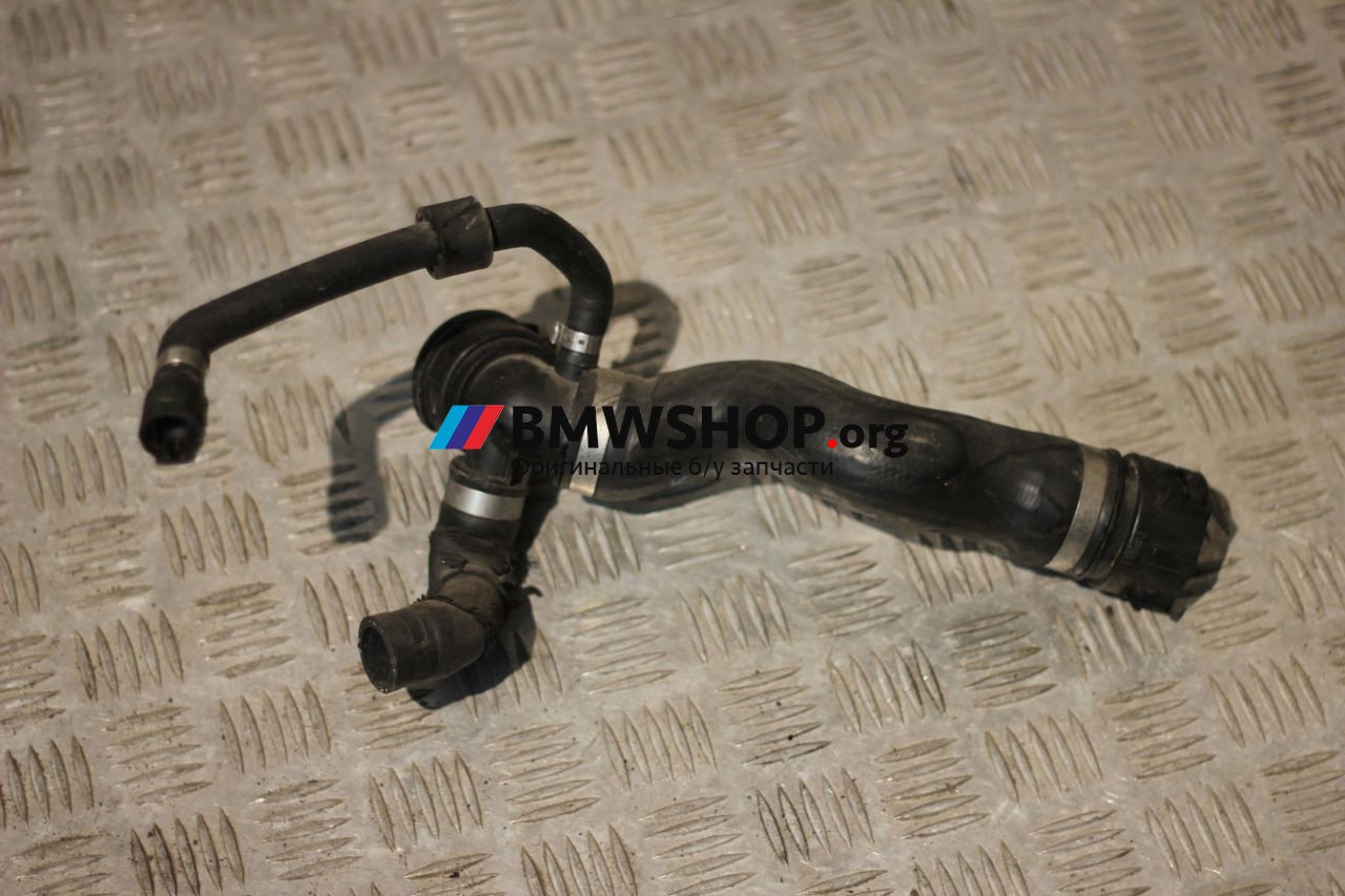 патрубок радиатора BMW 5 серия F07/F10/F11 2012, 3.0 л., бензин, АКПП, черный, седан, 7580957