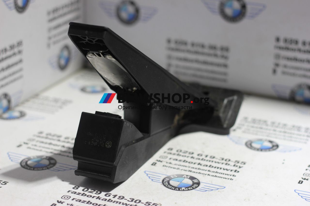 педаль BMW X3 F25 2014, 2.0 л., бензин, АКПП, tiefseeblau metallic (a76), внедорожник 5 дв., 35426860784