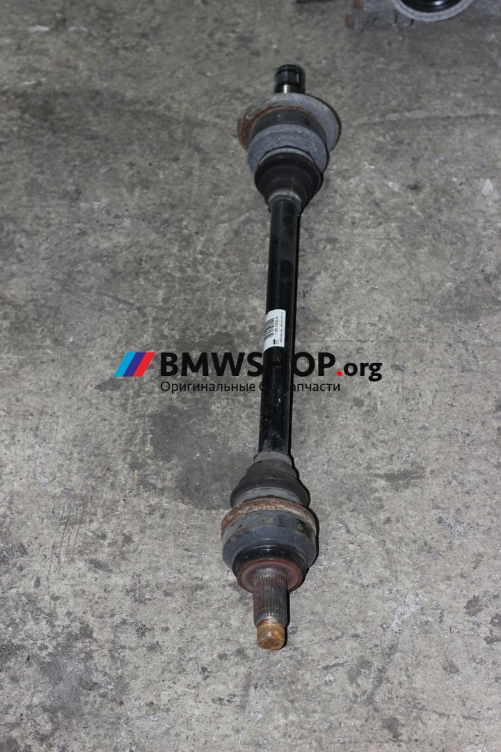 полуось задняя (приводной вал, ШРУС) BMW 7 серия F01/F02 [рестайлинг] 2013, 3.0 л., дизель, АКПП, black sapphire metallic (475), седан, правый руль, 7566074