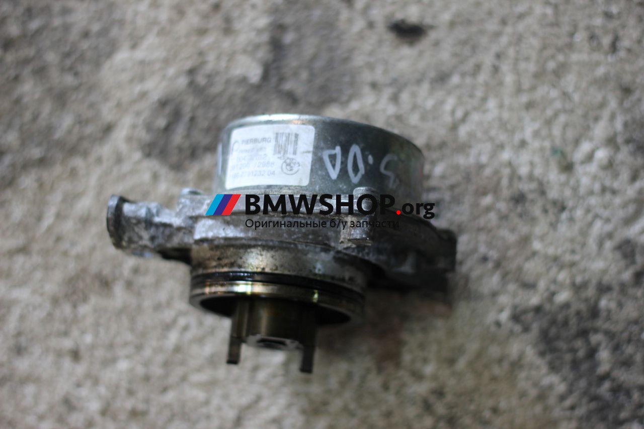 насос вакуумный BMW X5 E70 2009, 3.0 л., дизель, АКПП, внедорожник 5 дв., правый руль, 11667791232