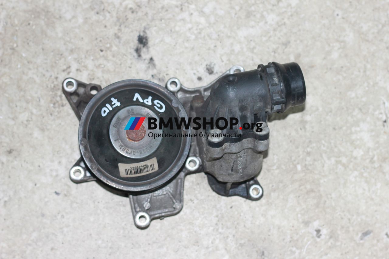 помпа BMW 5 серия F07/F10/F11 2010, 3.0 л., N57 D30 A, дизель, 7800029