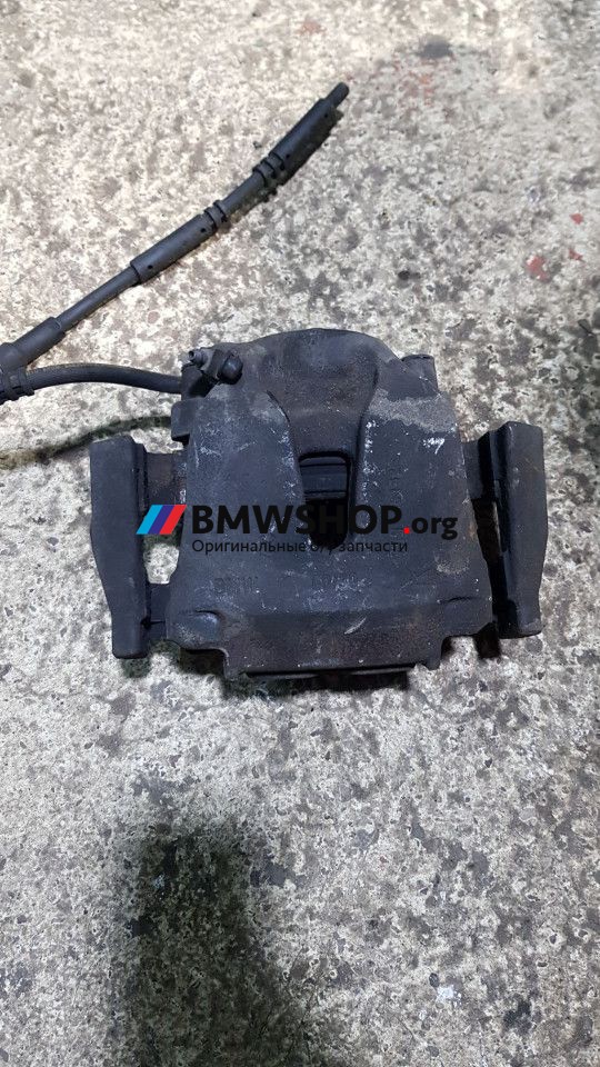 суппорт задний левый BMW X6 F16 2018, 3.0 л., дизель, белый