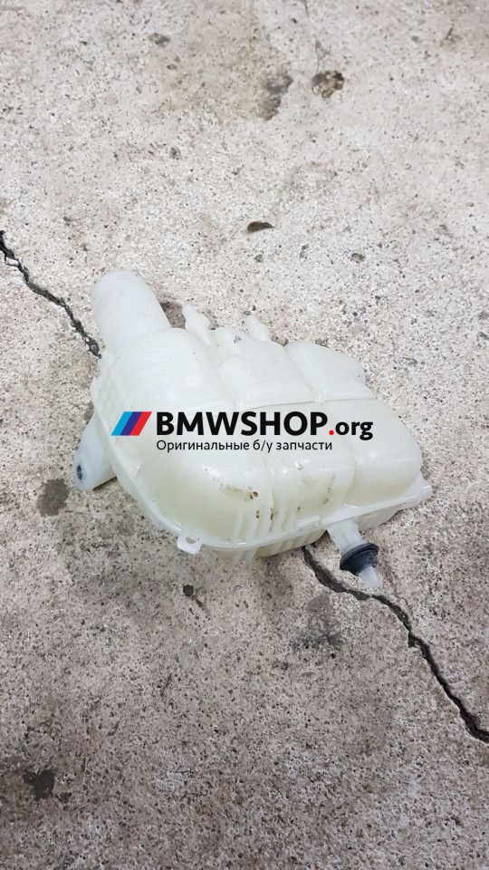 бачок расширительный BMW X1 F48 2017, 2.0 л., дизель, АКПП, серебристый , 8687503