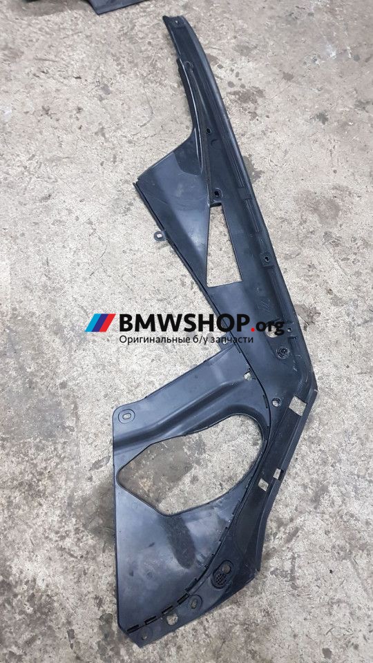 планка под капот BMW 6 серия F12/F13 [рестайлинг] 2017, 4.0 л., дизель, АКПП, 7211930