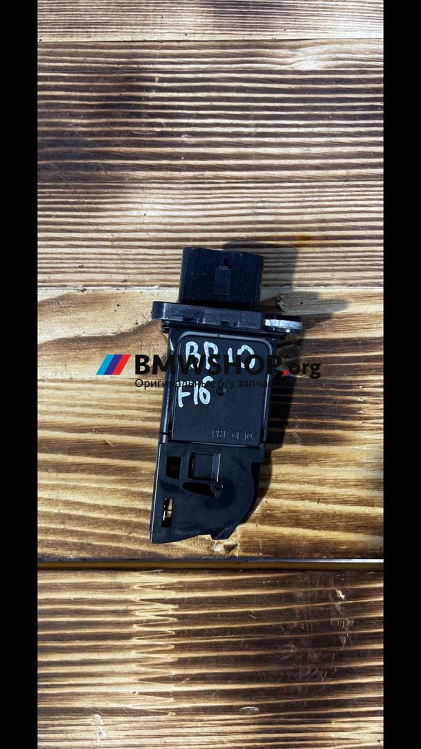 расходомер воздуха BMW X6 F16 2018, 3.0 л., дизель, белый, 7804150