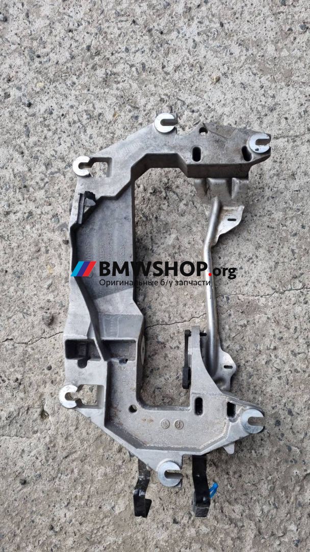 кронштейн КПП BMW X5 F15 2018, 2.0 л., гибрид, АКПП, серебристый, внедорожник 5 дв., 6872913, 22116882026, 6882026