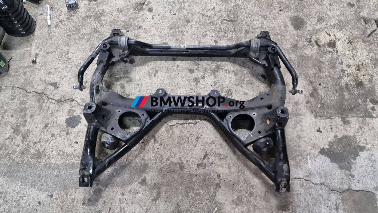 балка подвески передняя (подрамник) BMW 2 серия F22/F23 2015, 3.0 л., N55 B30 A, бензин, правый руль, 31106866983