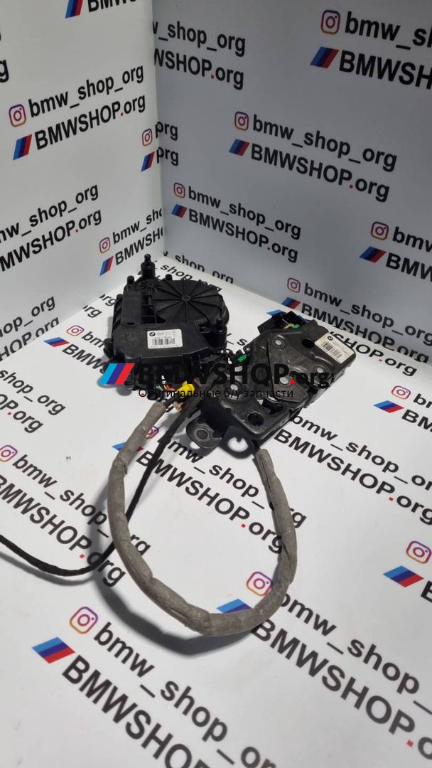 замок багажника BMW 5 серия G30/G31 2017, 3.0 л., B57 D30 A, дизель, АКПП, универсал, полный привод, правый руль, 7411760, 7357112