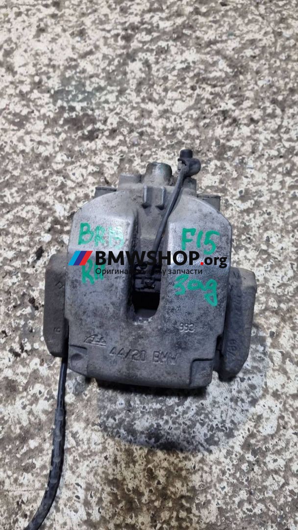 суппорт задний правый BMW X5 F15 2018, 3.0 л., N57 D30 A, дизель, АКПП, 475, полный привод, правый руль, 34216776788