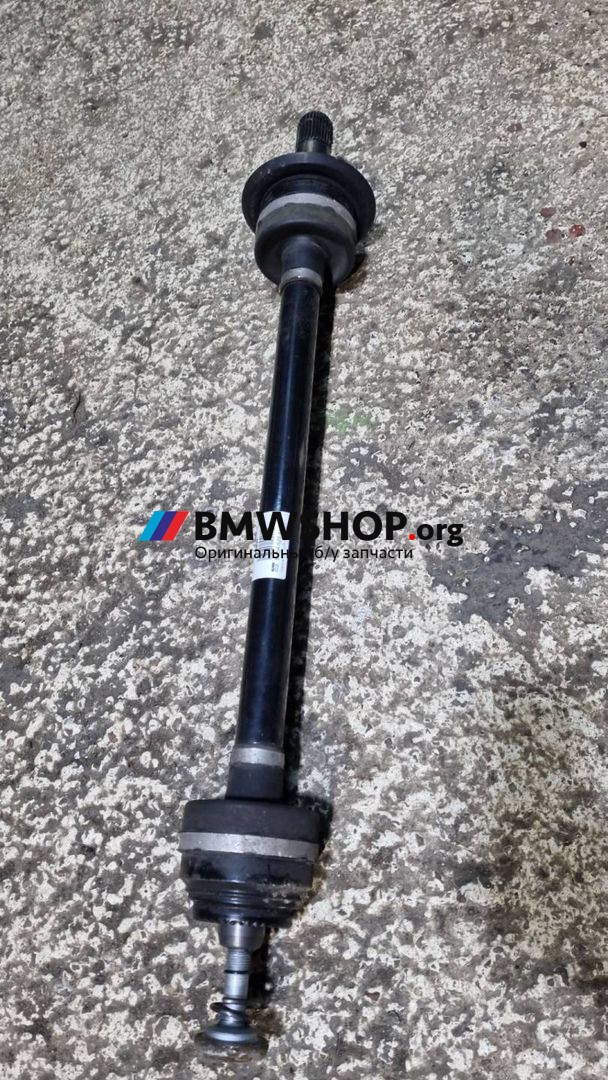 полуось задняя (приводной вал, ШРУС) BMW 5 серия G30/G31 2017, 3.0 л., B57 D30 A, дизель, АКПП, универсал, полный привод, правый руль, 8664629