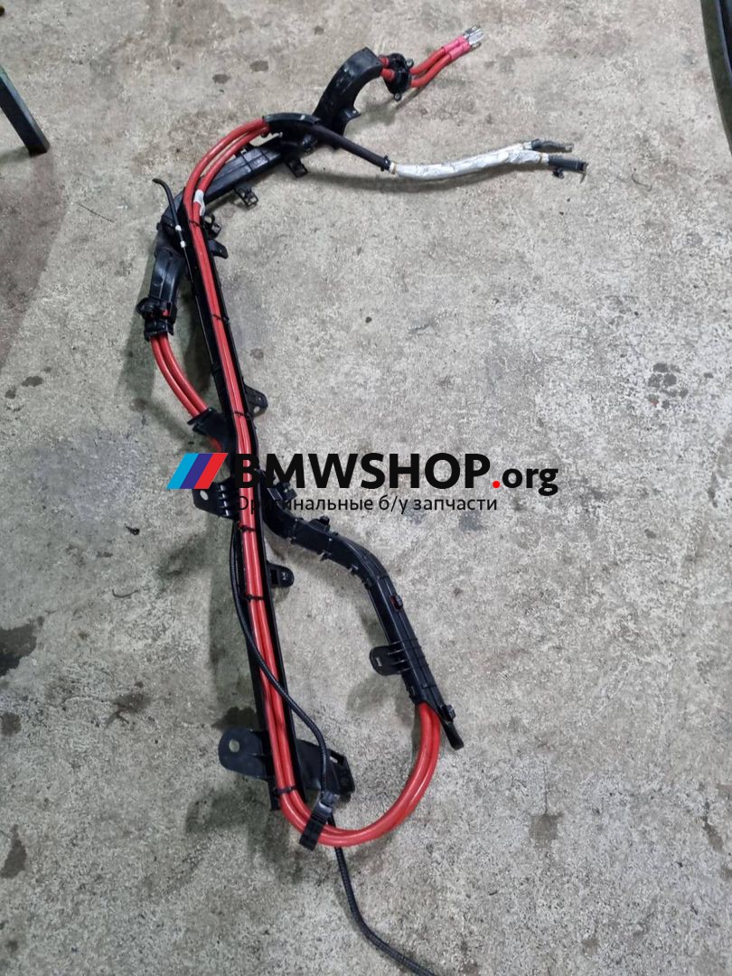 плюсовой провод аккумулятора BMW X3 G01 (2017 - 2026), 2.0 л., B47 D20 B, дизель, АКПП, black-sapphire metallic (475), полный привод, правый руль, 61126839825