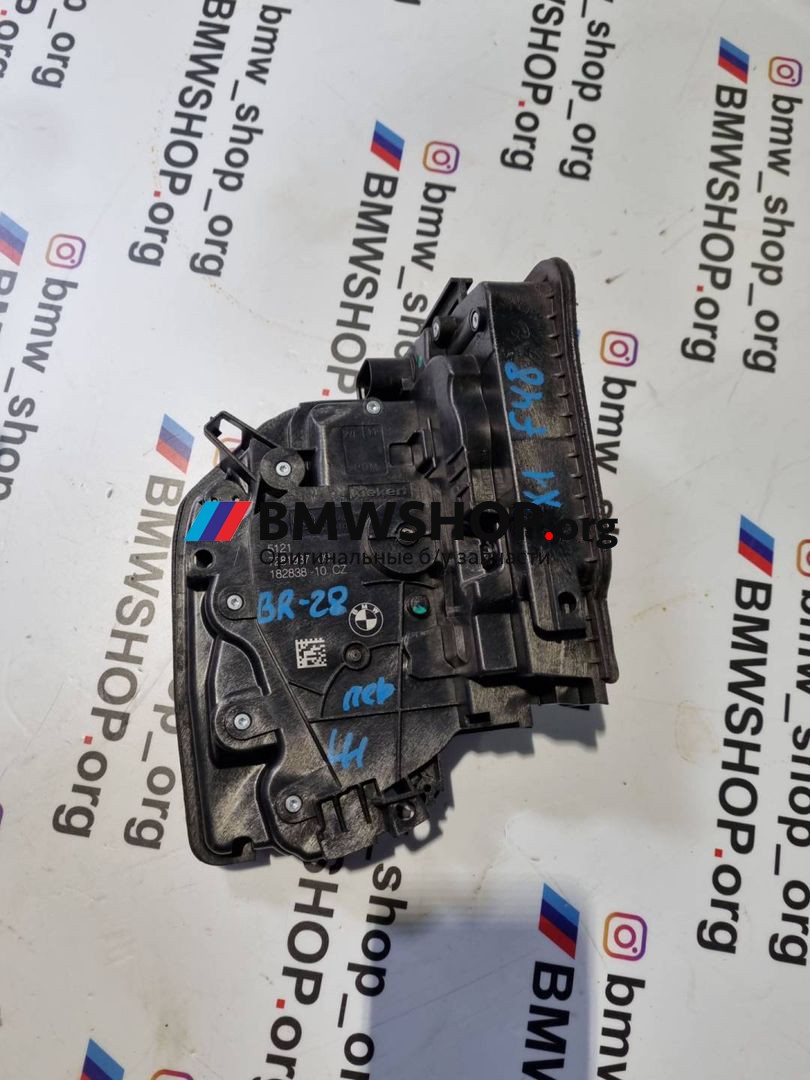 замок двери передней левой BMW X1 F48 2019, 2.0 л., B48 A20 A, бензин, АКПП, хетчбэк 5 дв., передний привод, правый руль, 51217281937