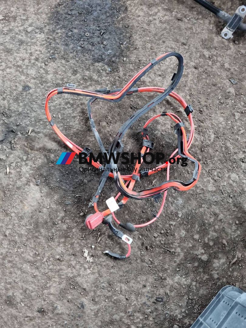 плюсовой провод аккумулятора BMW M4 F82/F83 F82 2016, 3.0 л., S55 B30 A, бензин, робот, купе, правый руль, 9316576
