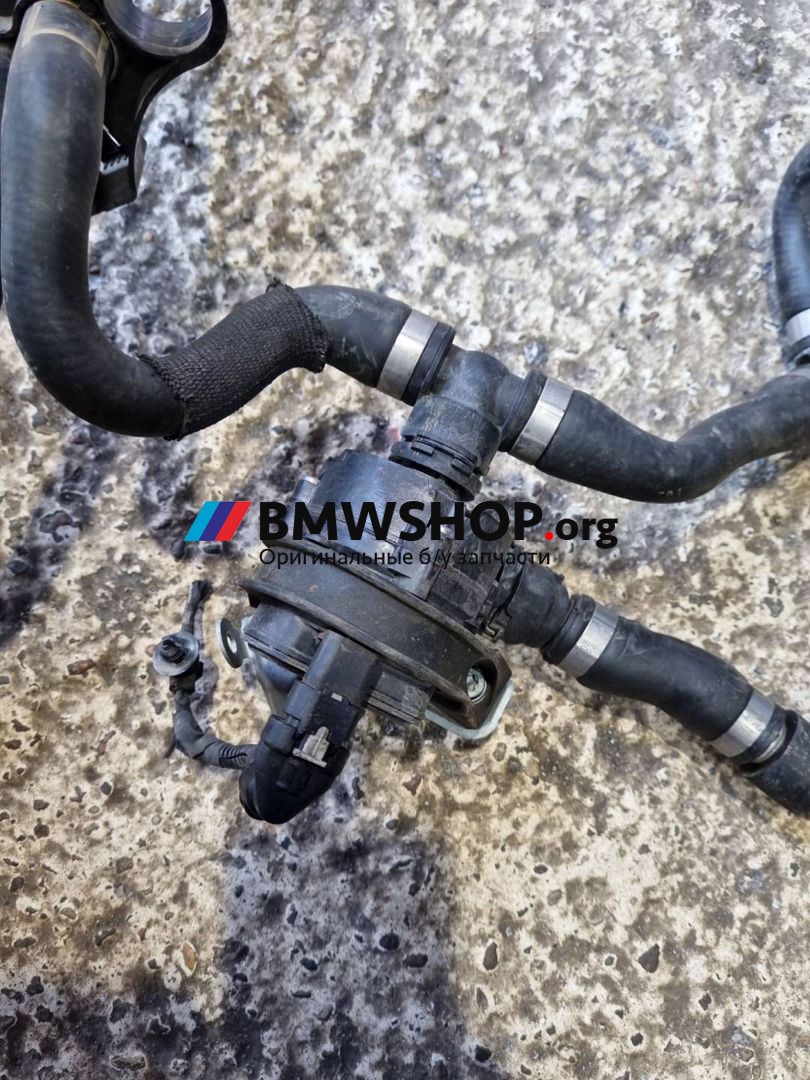 насос антифриза дополнительный BMW X1 F48 2019, 2.0 л., B48 A20 A, бензин, АКПП, хетчбэк 5 дв., передний привод, правый руль, 8486848
