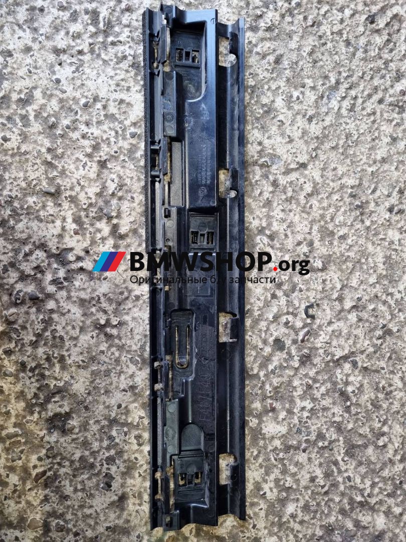 Кронштейн крепления порога BMW X1 F48 2019, 2.0 л., B48 A20 A, бензин, АКПП, хетчбэк 5 дв., передний привод, правый руль, 7332331
