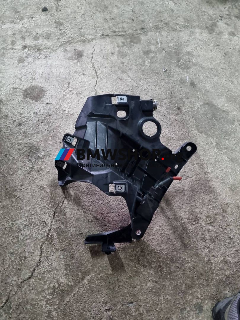 крепление крыла переднего левого BMW X5 M F85 2016, 4.4 л., S63 B44 B, бензин, полный привод, правый руль, 51657294543