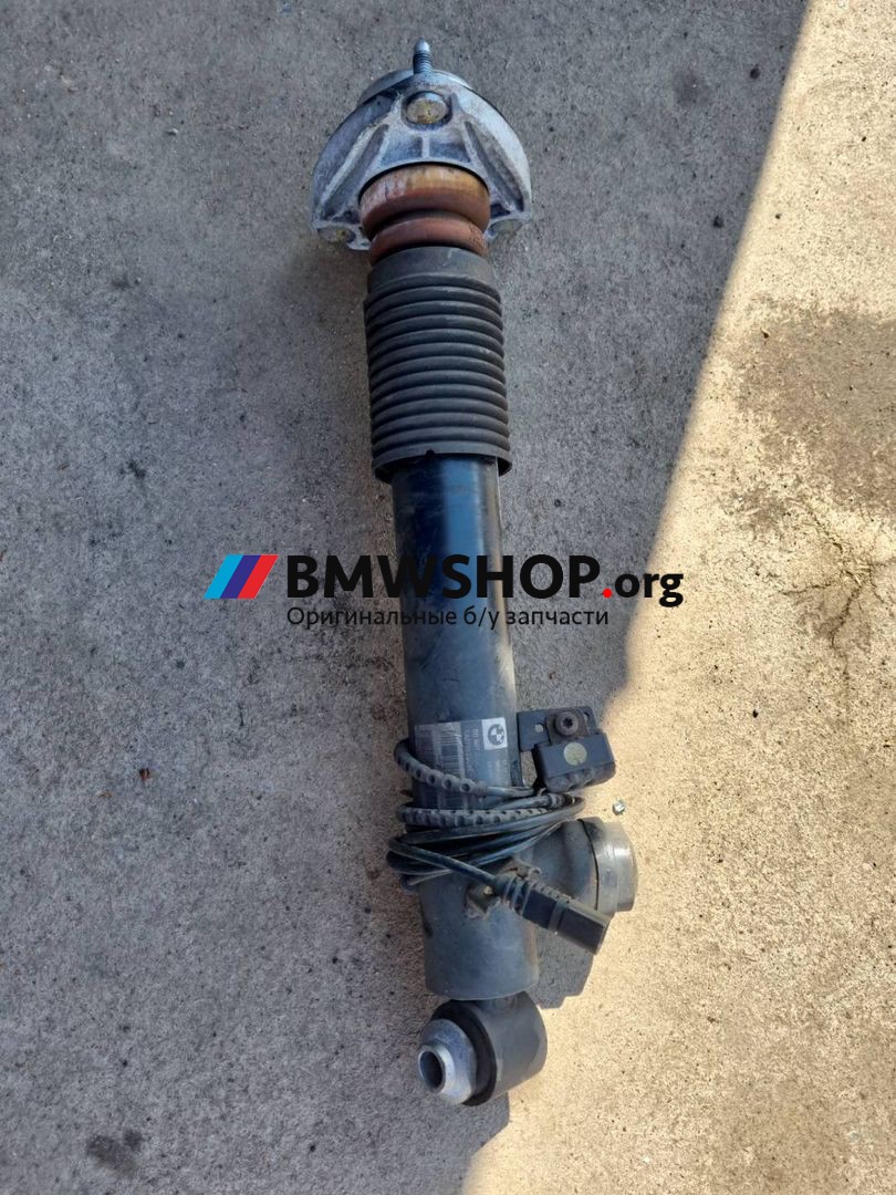 амортизатор задний правый BMW X5 M F85 2016, 4.4 л., S63 B44 B, бензин, полный привод, правый руль, 37127856496