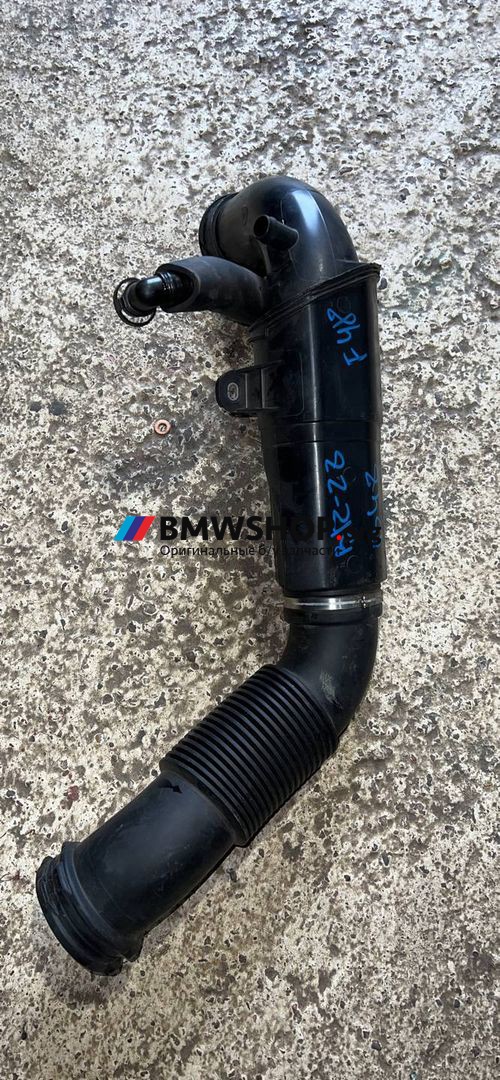патрубок турбины BMW X1 F48 2019, 2.0 л., B48 A20 A, бензин, АКПП, хетчбэк 5 дв., передний привод, правый руль, 13717619268