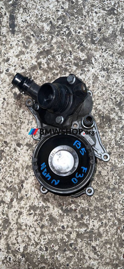 помпа BMW 3 серия F30/F31/F34 [рестайлинг] F30 2015, 2.0 л., N47 D20 C, дизель, АКПП, a300, седан, задний привод, правый руль, 11518516204
