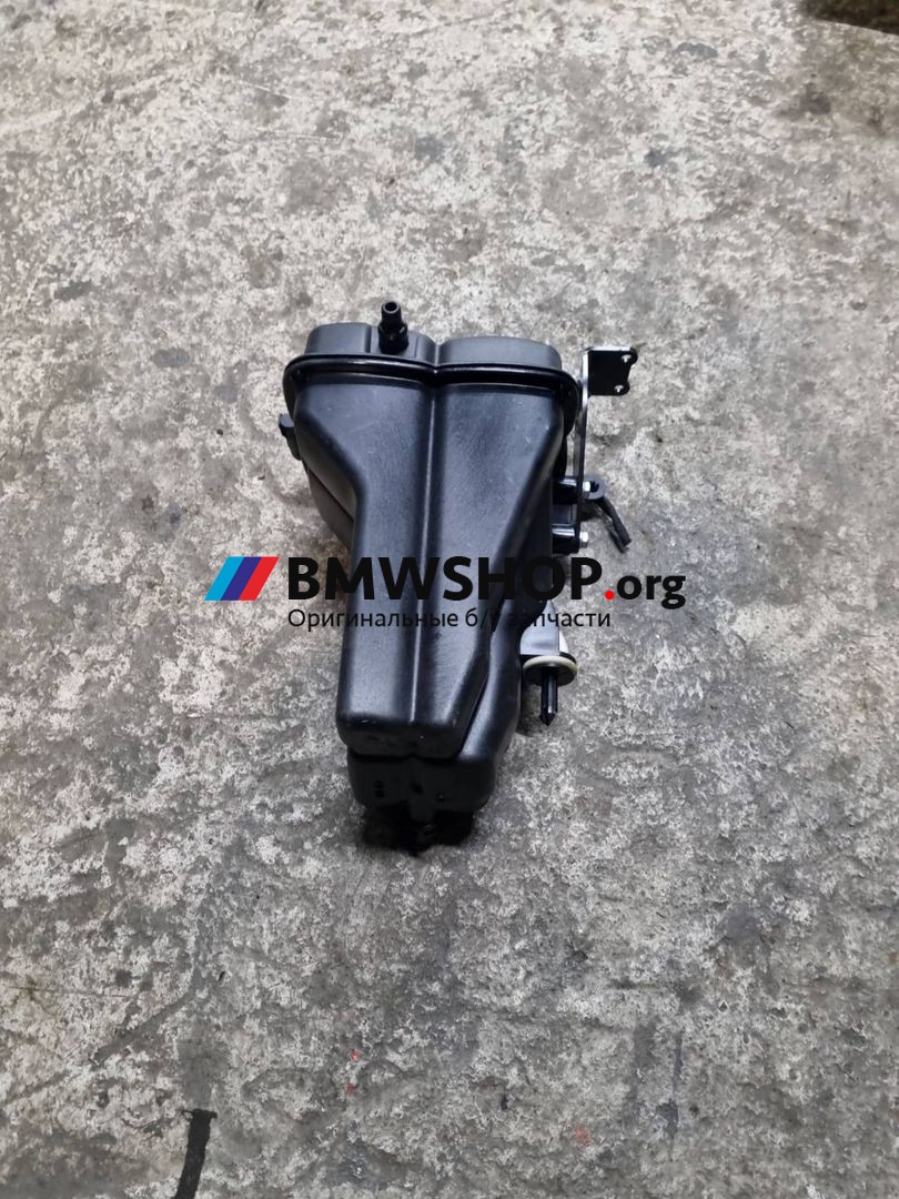 бачок расширительный BMW M3 G80/G81 G80 2021, 3.0 л., S58B30A, бензин, АКПП, седан, задний привод, 8093924