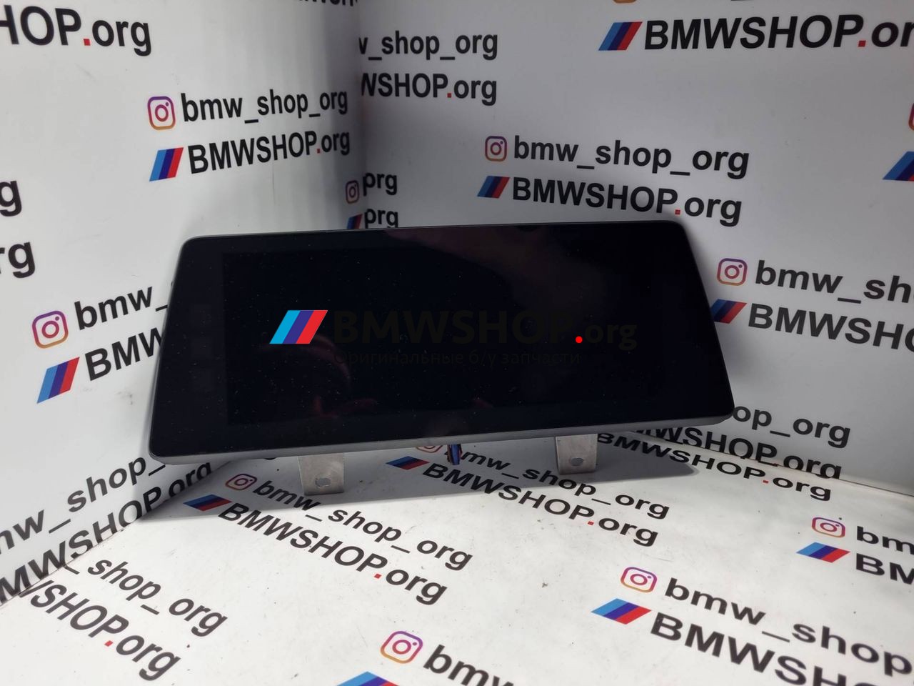 монитор мультимедиа BMW 5 серия G30/G31 G30 2019, 2.0 л., гибрид, АКПП, blue-stone metallic, седан, задний привод, правый руль, 8801702