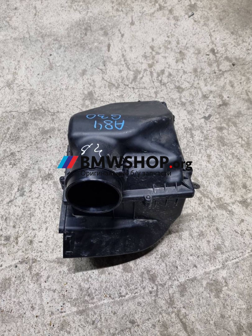 корпус воздушного фильтра BMW 5 серия G30/G31 G30 2019, 2.0 л., гибрид, АКПП, blue-stone metallic, седан, задний привод, правый руль, 8620945
